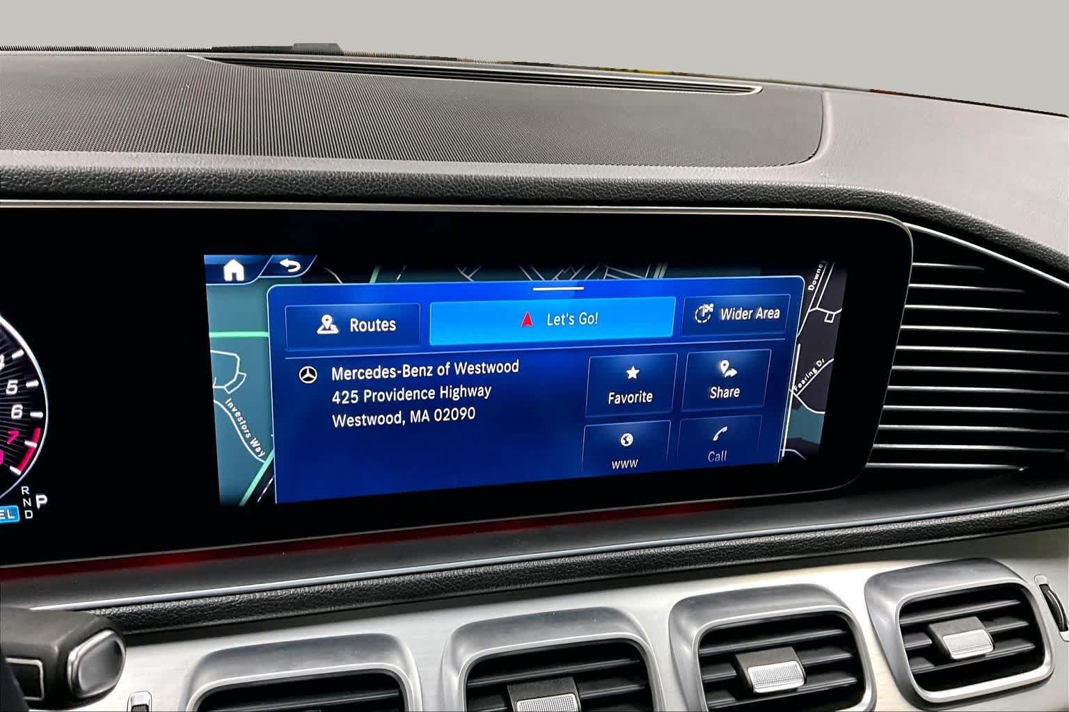 Used 2024 Mercedes-Benz GLE 450e 4MATIC image 29
