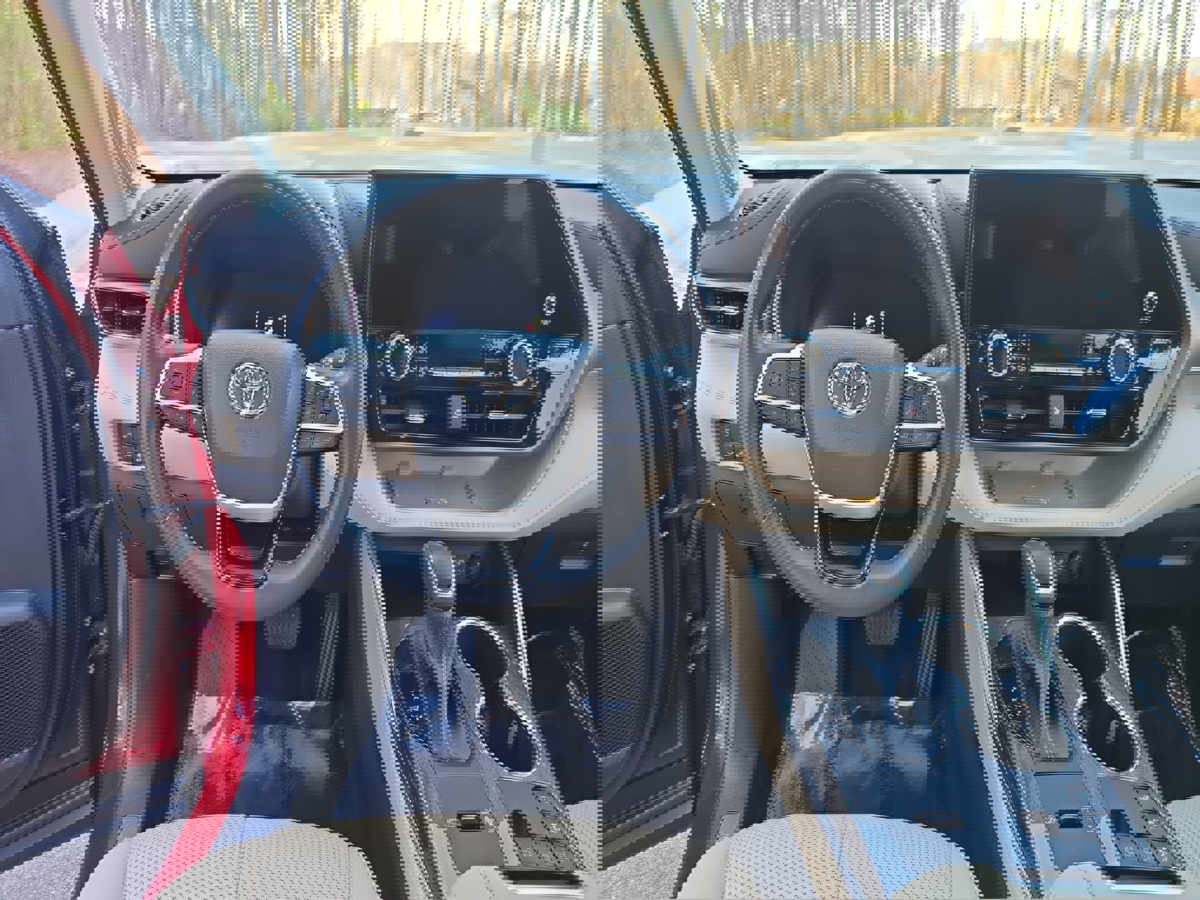 Used 2023 Toyota Highlander Limited image 18