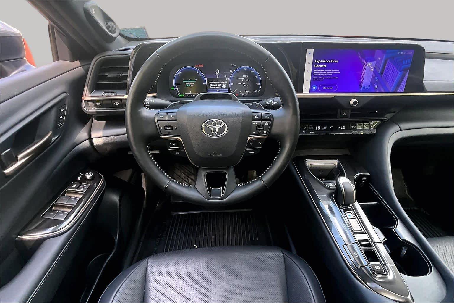 Certified 2024 Toyota Crown Platinum AWD/4WD image 6