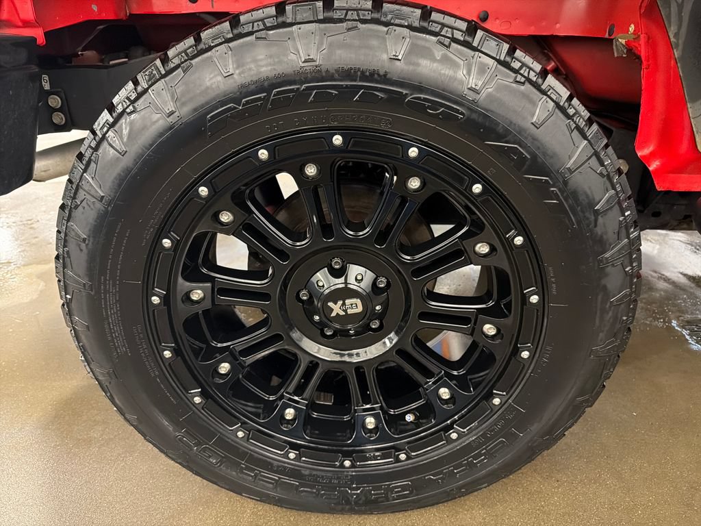 Used 2015 Jeep Wrangler Unlimited Rubicon w/ Connectivity Group AWD/4WD image 19