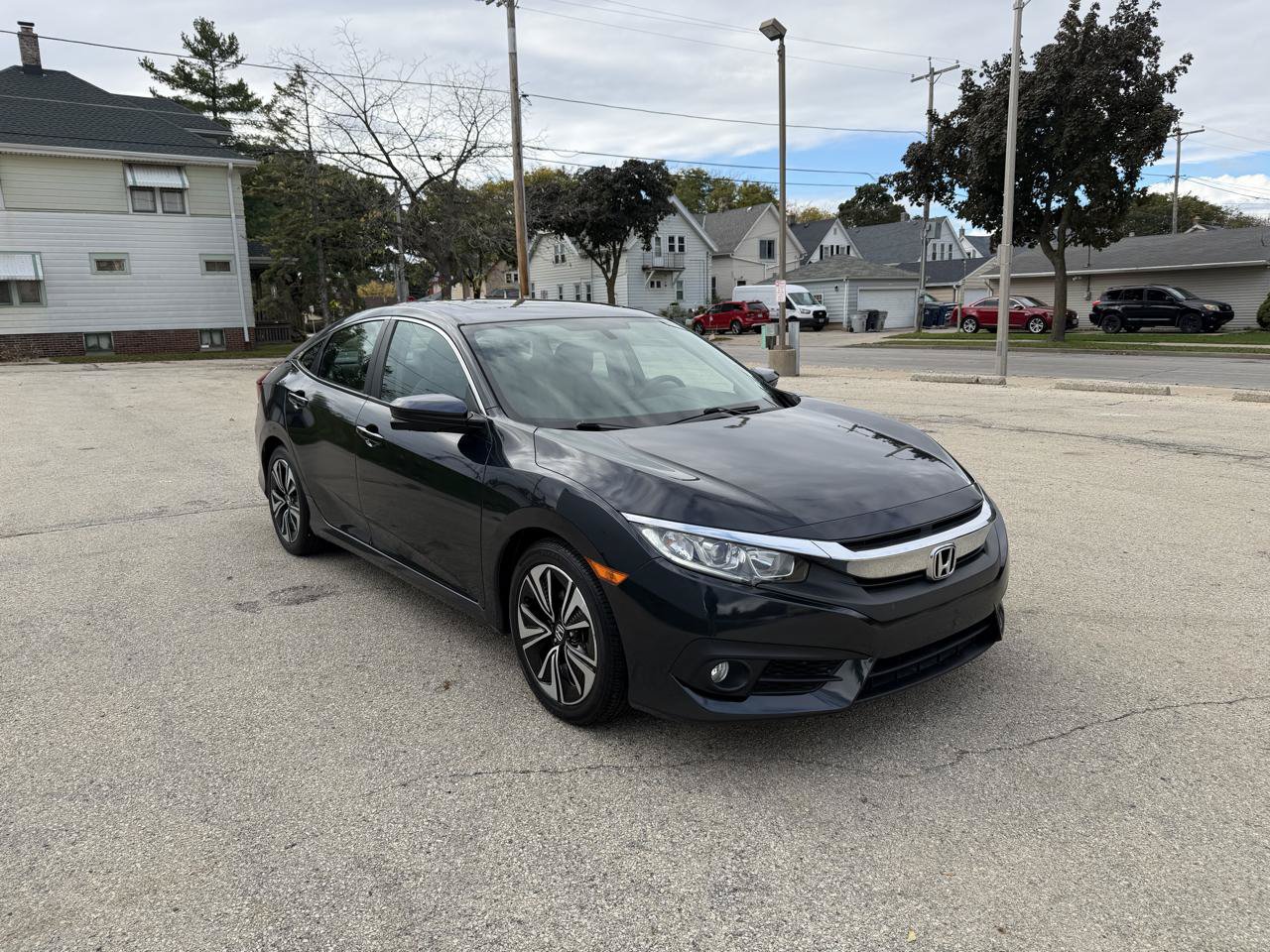 Used 2018 Honda Civic EX-T image 1