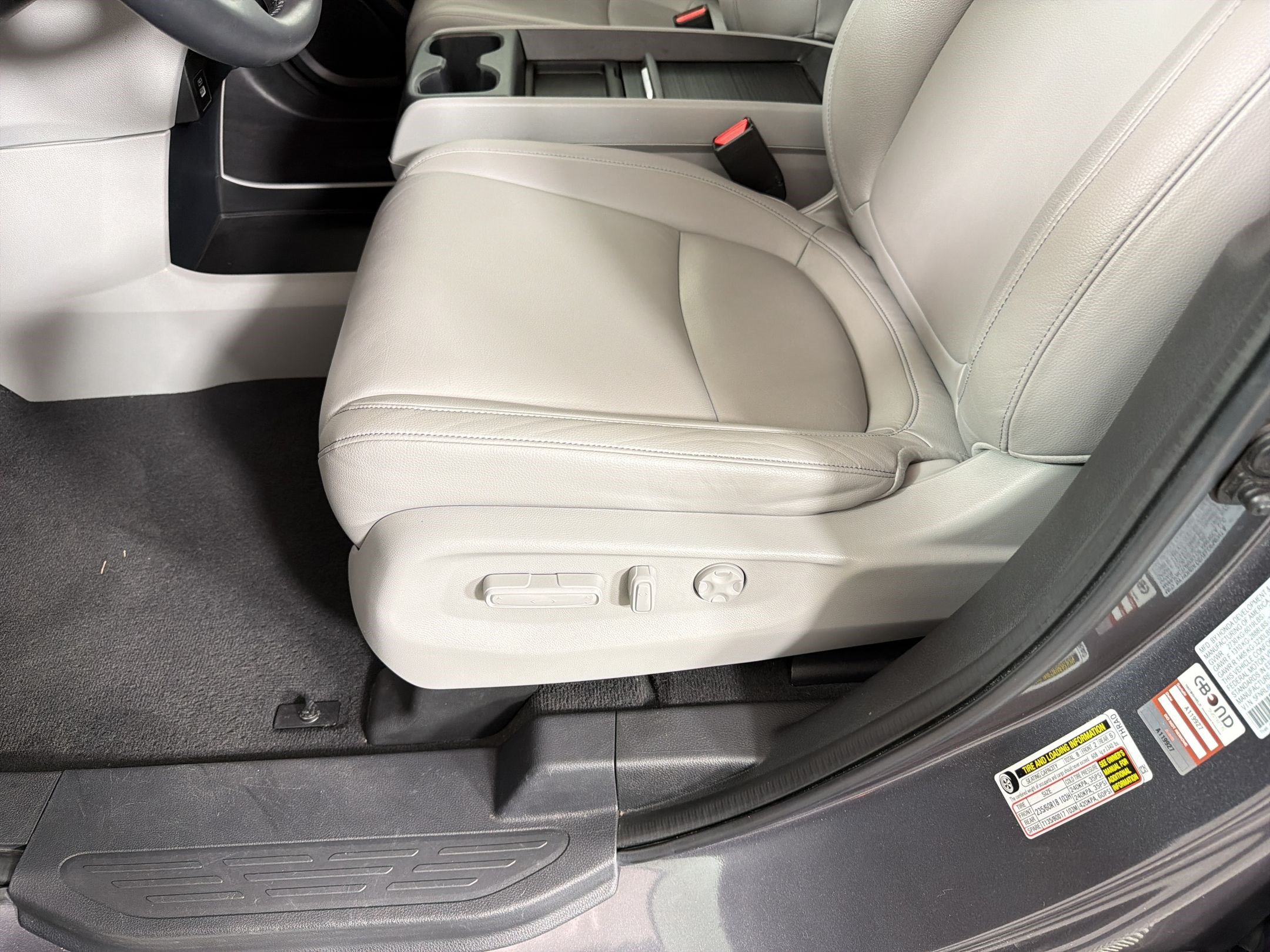 Used 2023 Honda Odyssey EX-L image 14