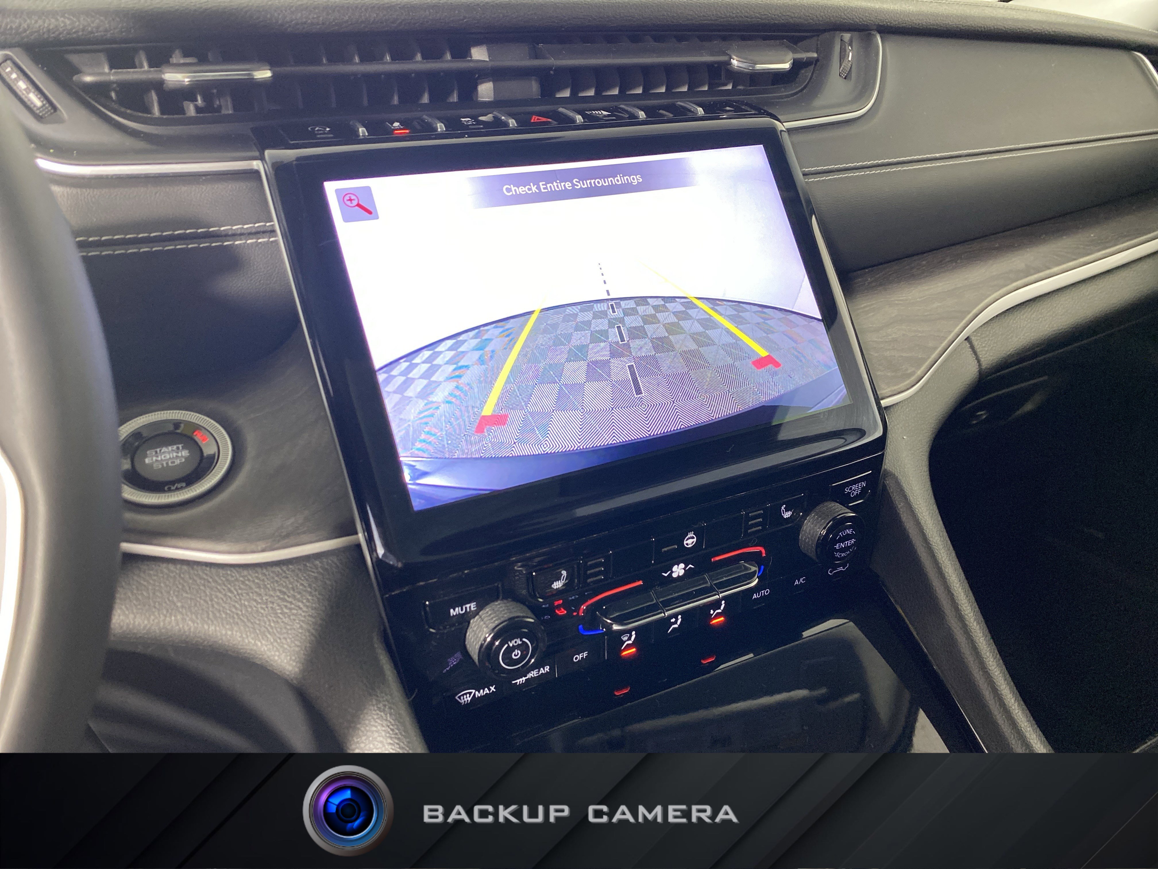 Used 2023 Jeep Grand Cherokee Limited image 6