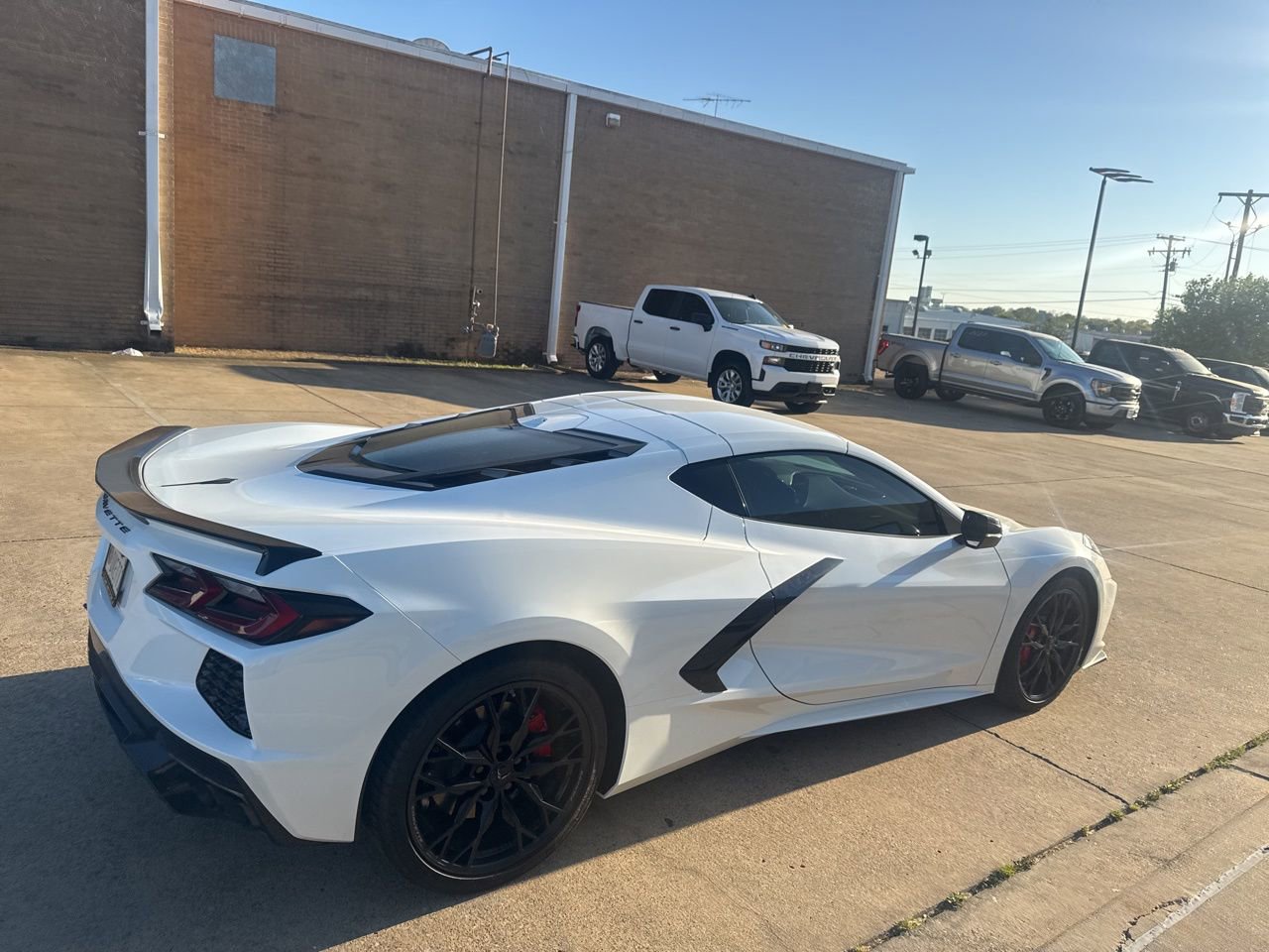 Used 2025 Chevrolet Corvette Stingray Preferred Cpe w/ Stealth Interior Trim Package image 4