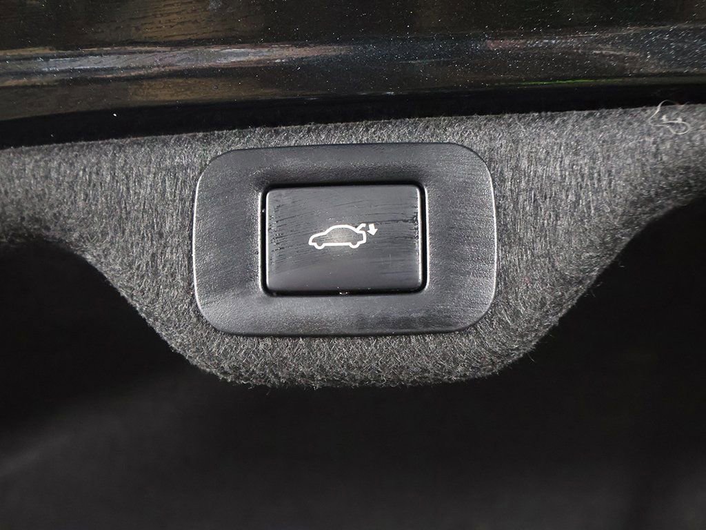 Used 2023 Lexus ES 350 w/ Ultra Luxury Package image 24