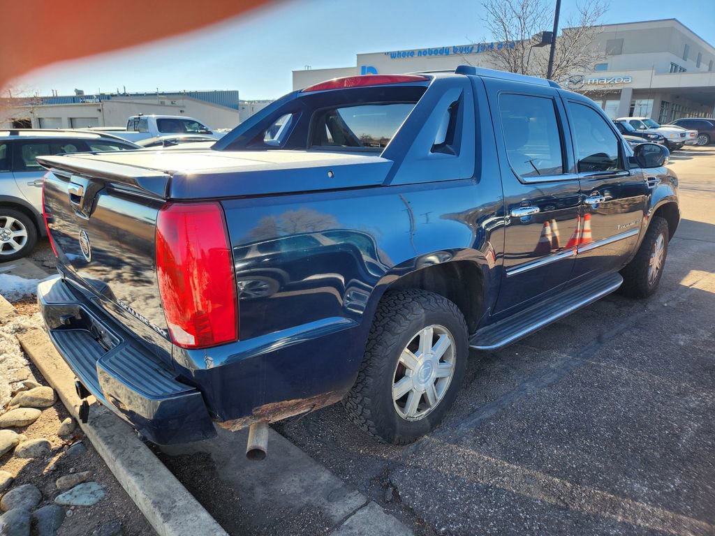 Used 2007 Cadillac Escalade EXT image 3