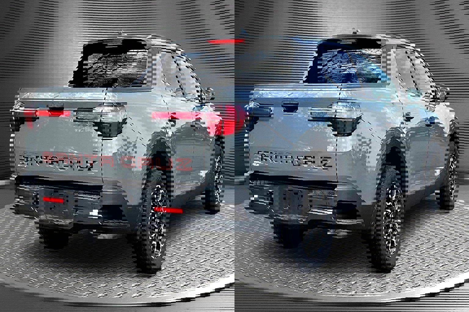 Used 2024 Hyundai Santa Cruz SEL w/ Activity Package image 6