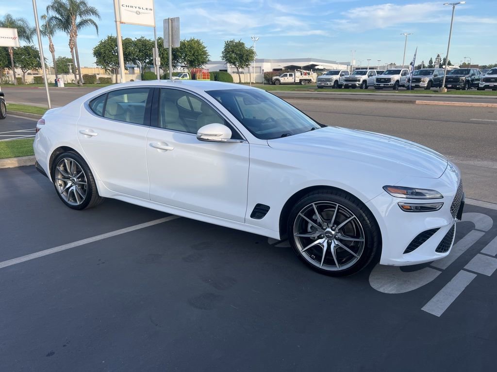 Used 2023 Genesis G70 2.0T RWD image 10