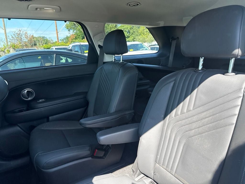 Used 2026 Hyundai Palisade SEL AWD/4WD image 16