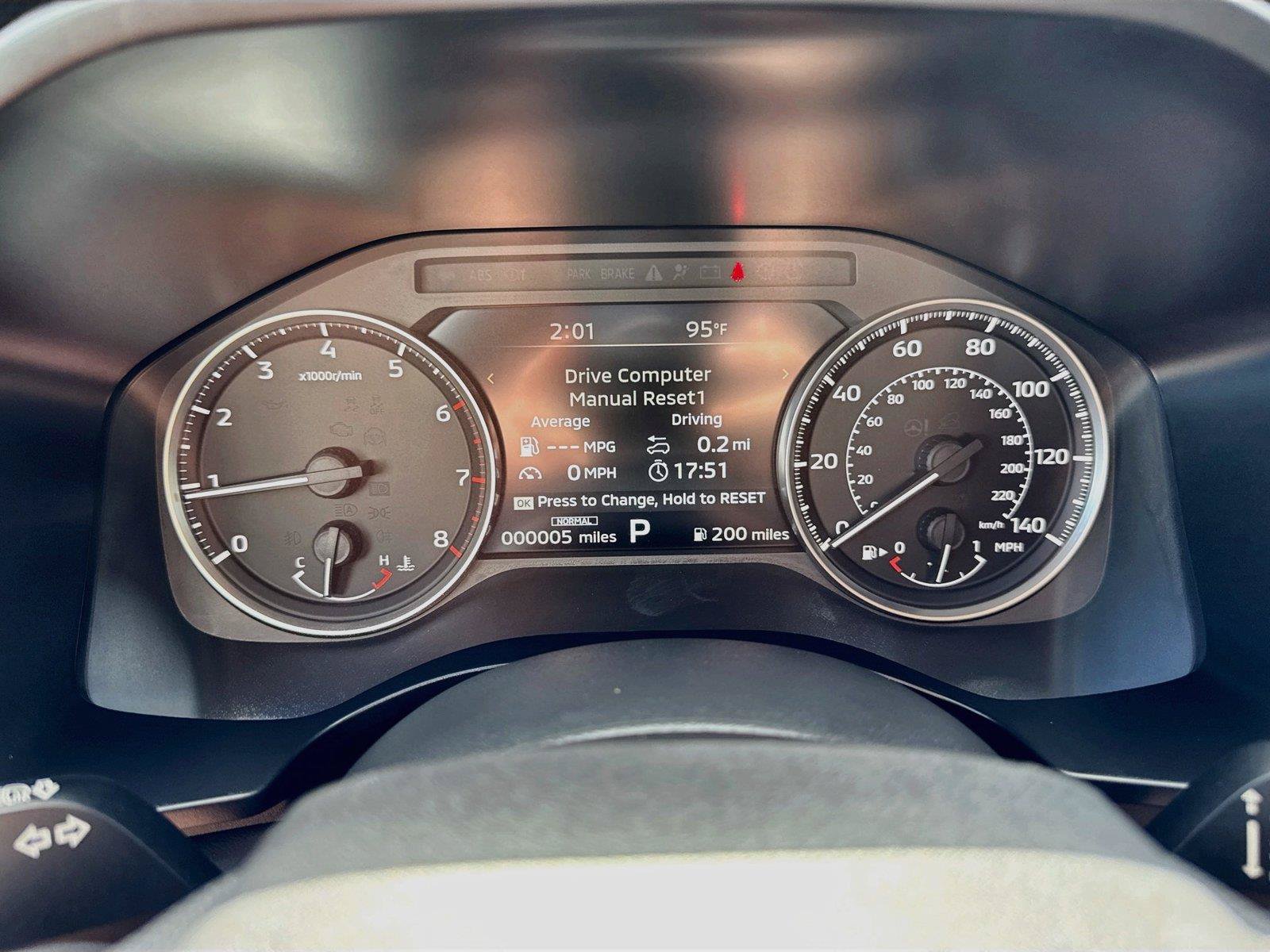 New 2026 Mitsubishi Outlander SE FWD image 11
