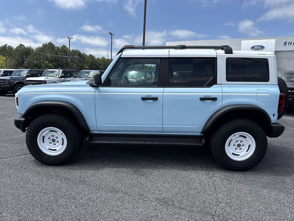 Used 2025 Ford Bronco Heritage Edition AWD/4WD image 4