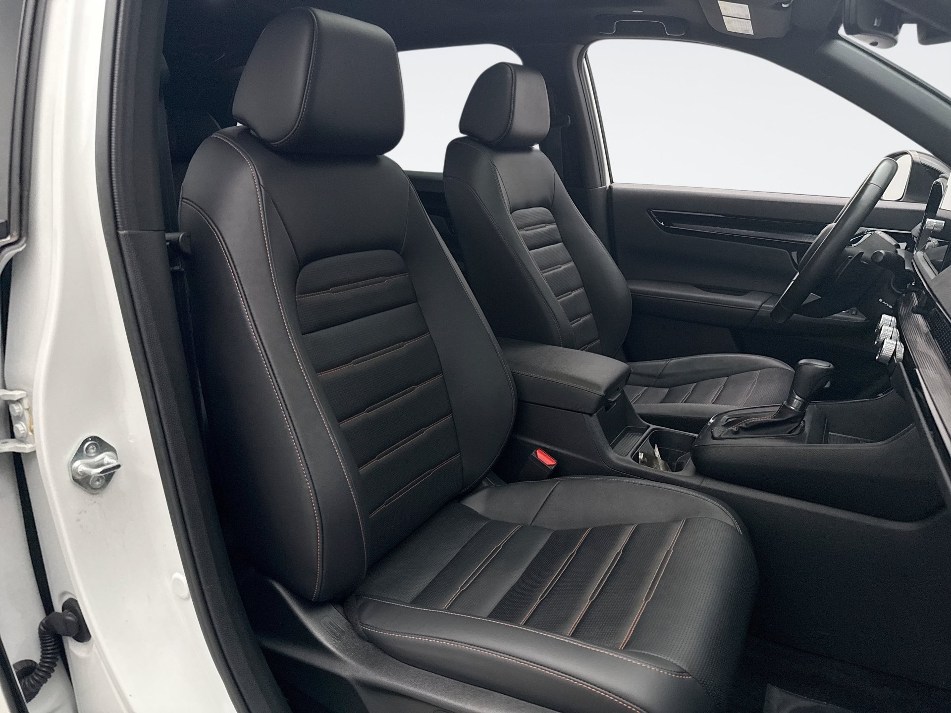 Used 2023 Honda CR-V Sport Touring image 17