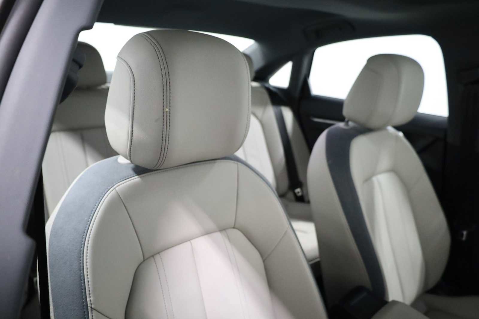 Used 2022 Audi A3 2.0T Premium image 21