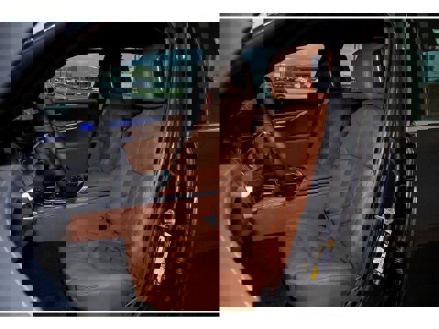 Used 2025 BMW i7 eDrive50 w/ Premium Package image 77