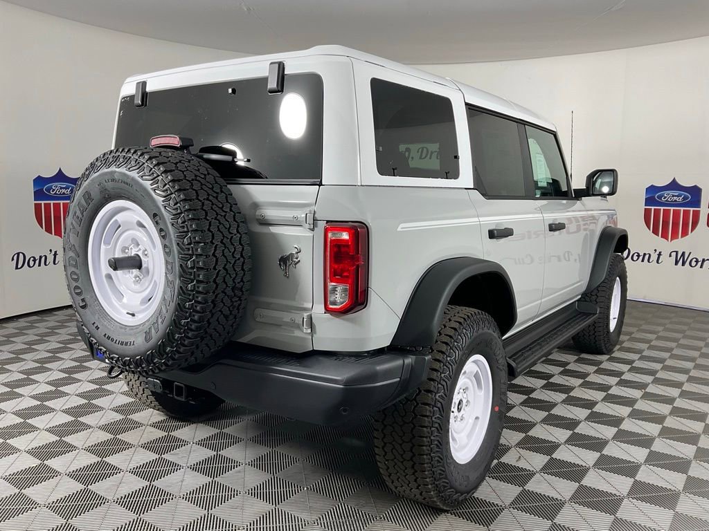 New 2026 Ford Bronco Heritage Edition AWD/4WD image 3
