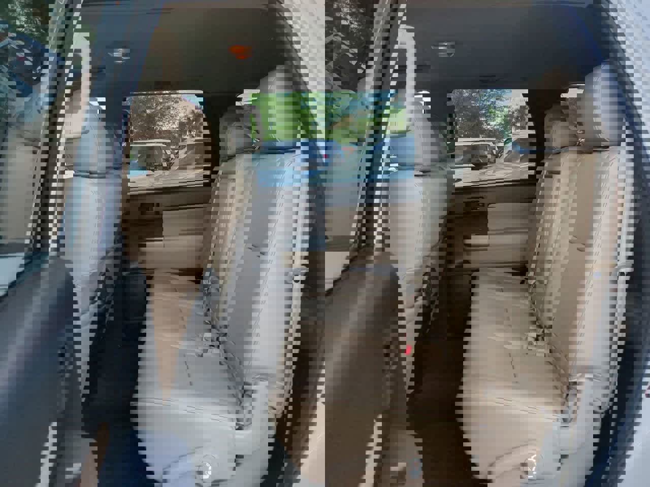 Used 2014 Toyota Sequoia SR5 w/ Premium Package AWD/4WD image 14