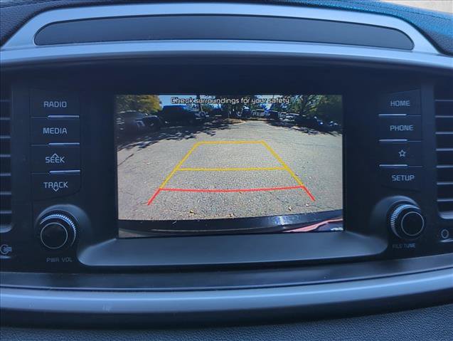 Used 2019 Kia Sorento S FWD image 19