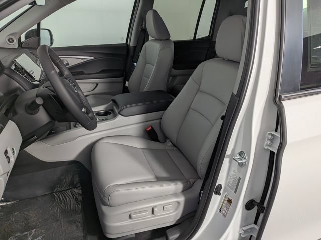 New 2026 Honda Ridgeline RTL image 17
