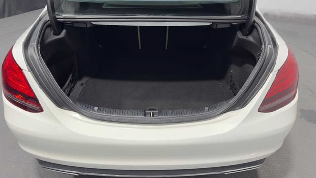 Used 2019 Mercedes-Benz C 300 Sedan w/ Premium Package image 34