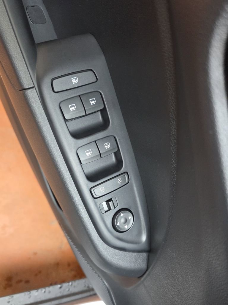 New 2026 Hyundai Venue SEL image 22