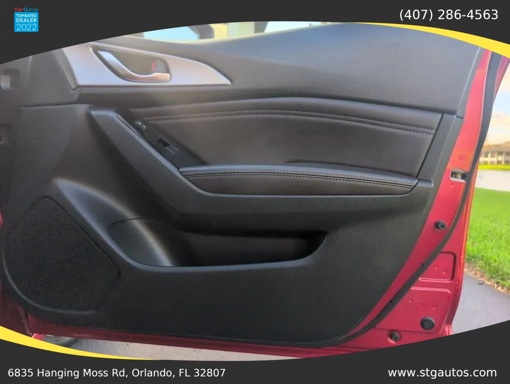 Used 2017 MAZDA MAZDA3 Touring FWD image 25