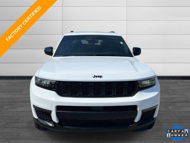 Certified 2025 Jeep Grand Cherokee L Limited w/ Black Appearance Package AWD/4WD image 9