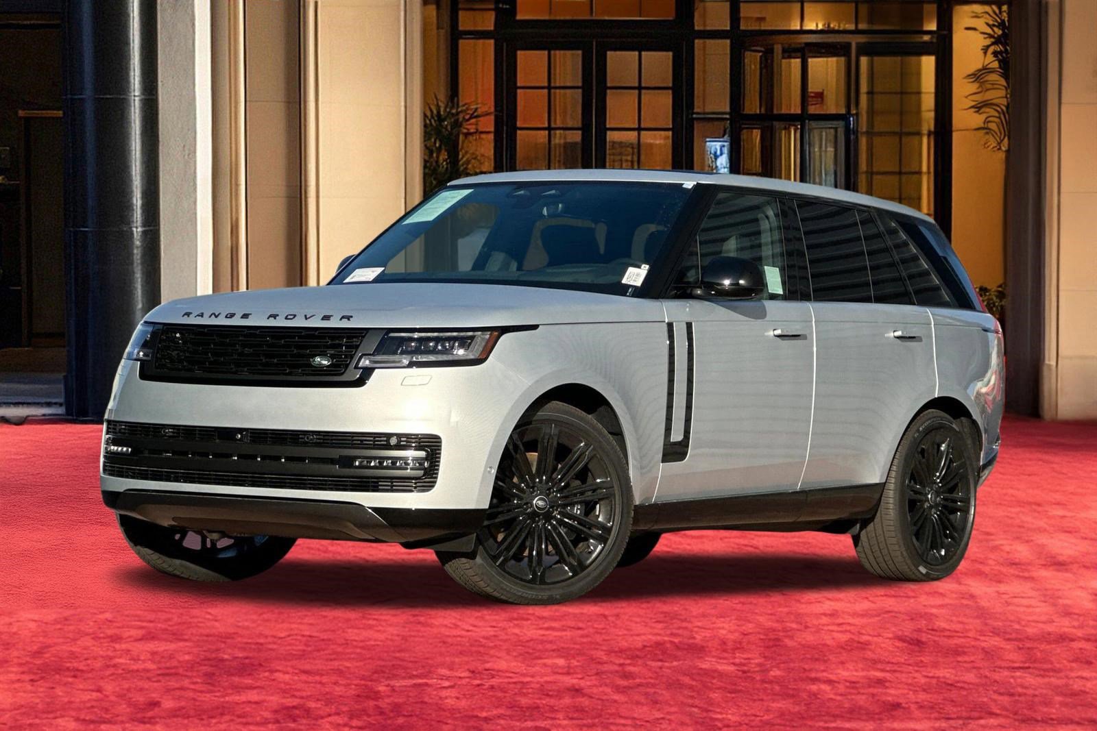 Used 2025 Land Rover Range Rover SE