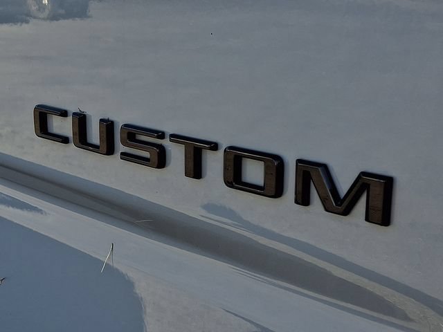Used 2024 Chevrolet Silverado 1500 Custom Trail Boss w/ Dark Appearance Package AWD/4WD image 30