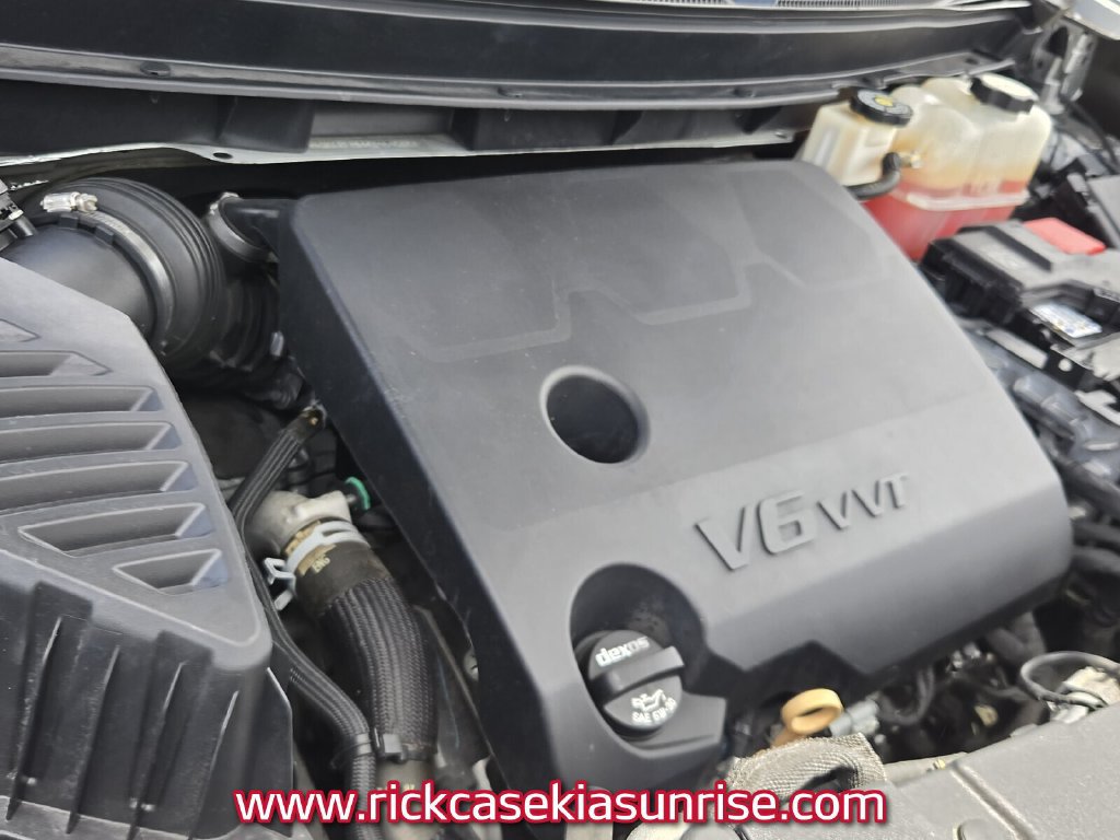 Used 2019 Chevrolet Traverse LS FWD image 18