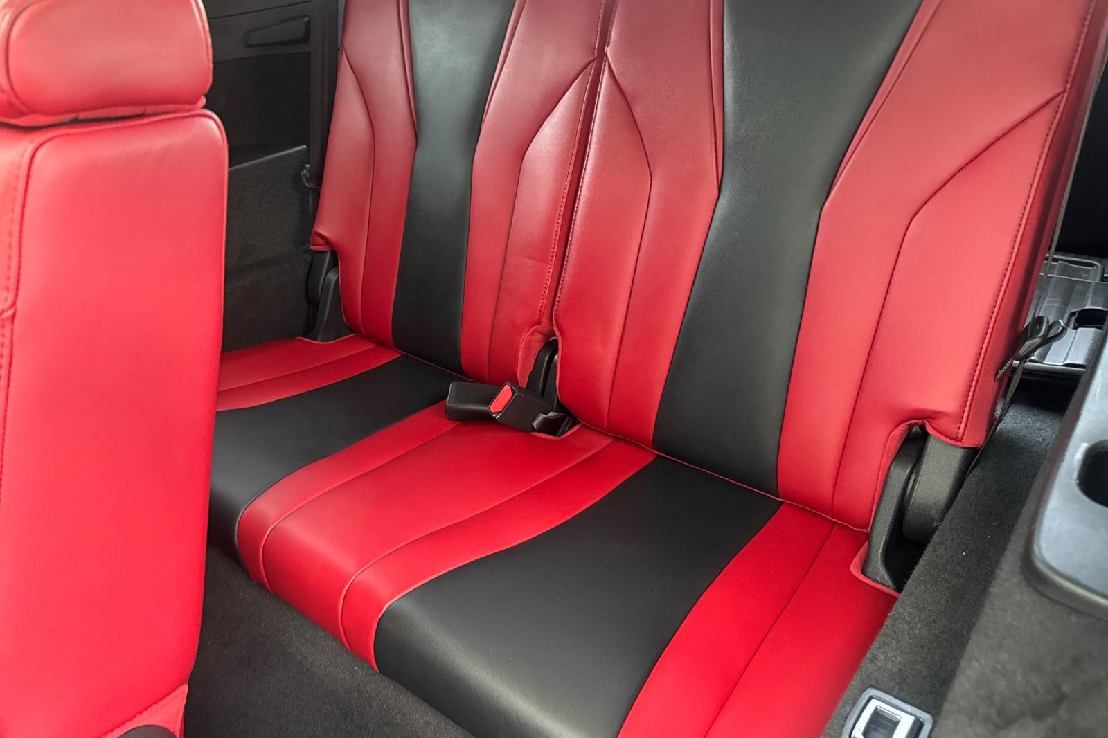 Used 2023 Acura MDX A-Spec image 33