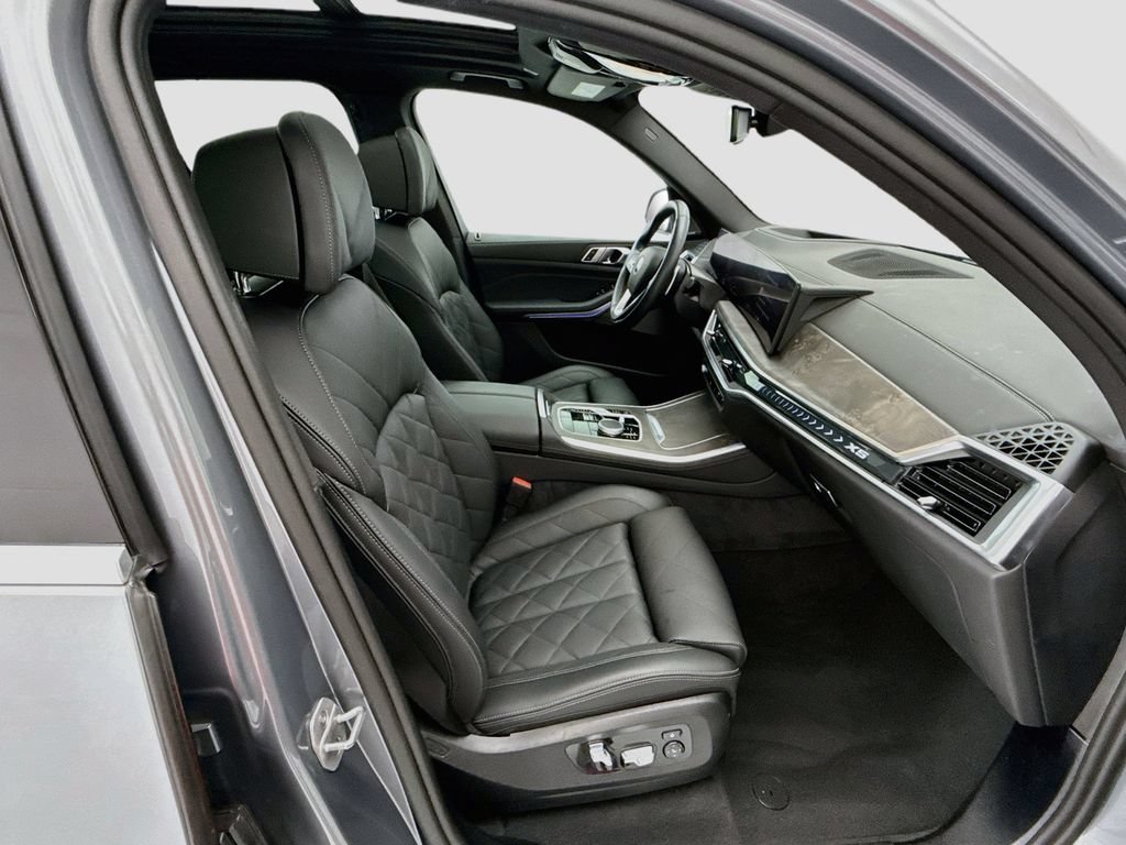 Certified 2026 BMW X5 xDrive40i AWD/4WD image 19