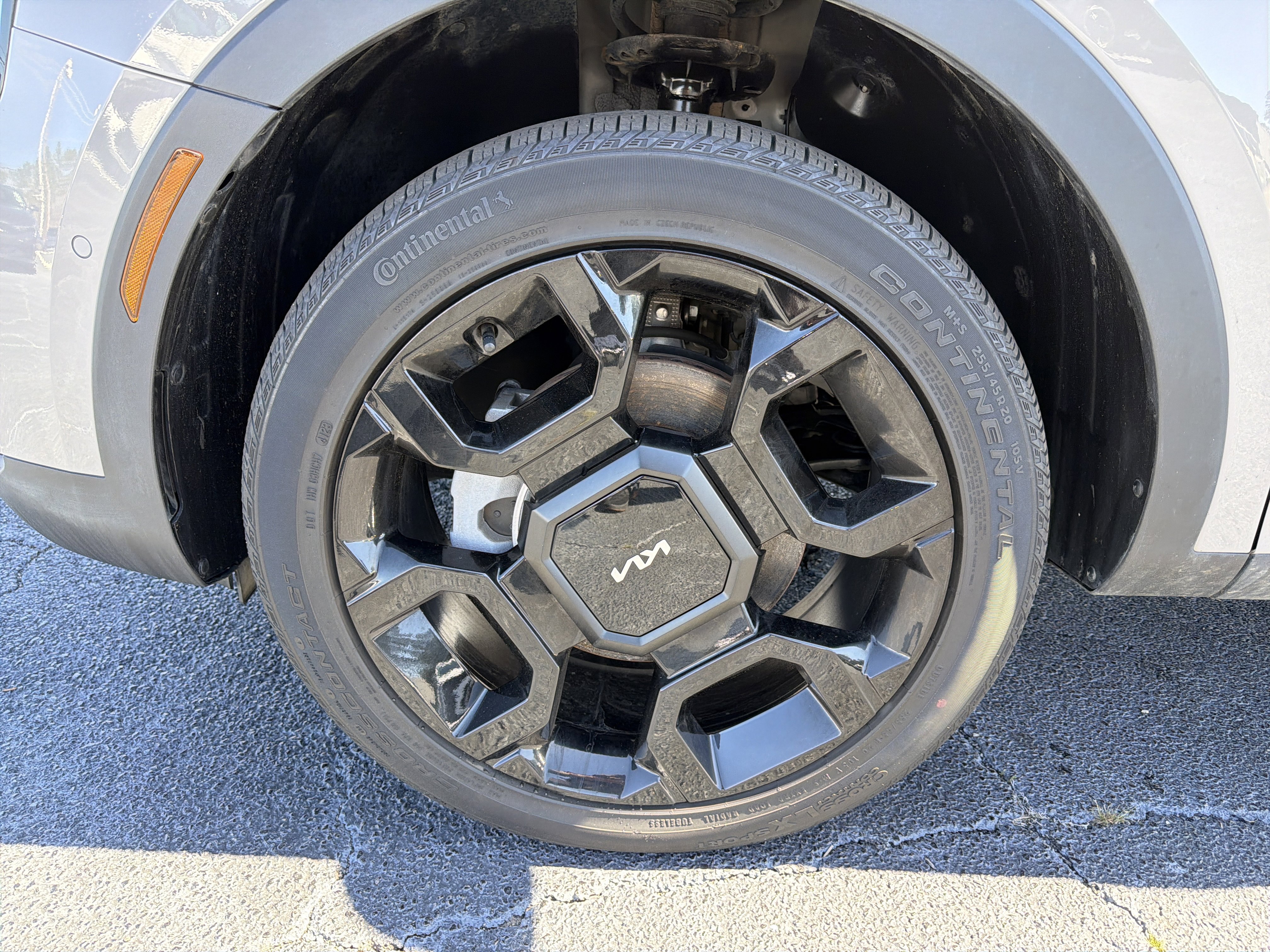 Used 2024 Kia Sorento SX Prestige w/ Sage Leather Package image 9