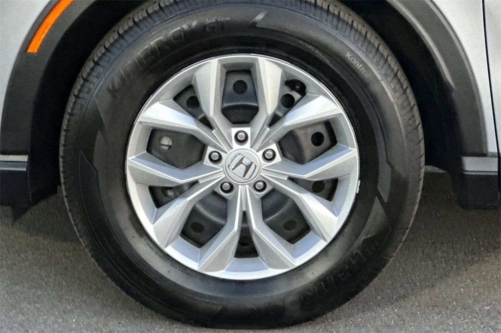 Certified 2025 Honda CR-V LX image 29