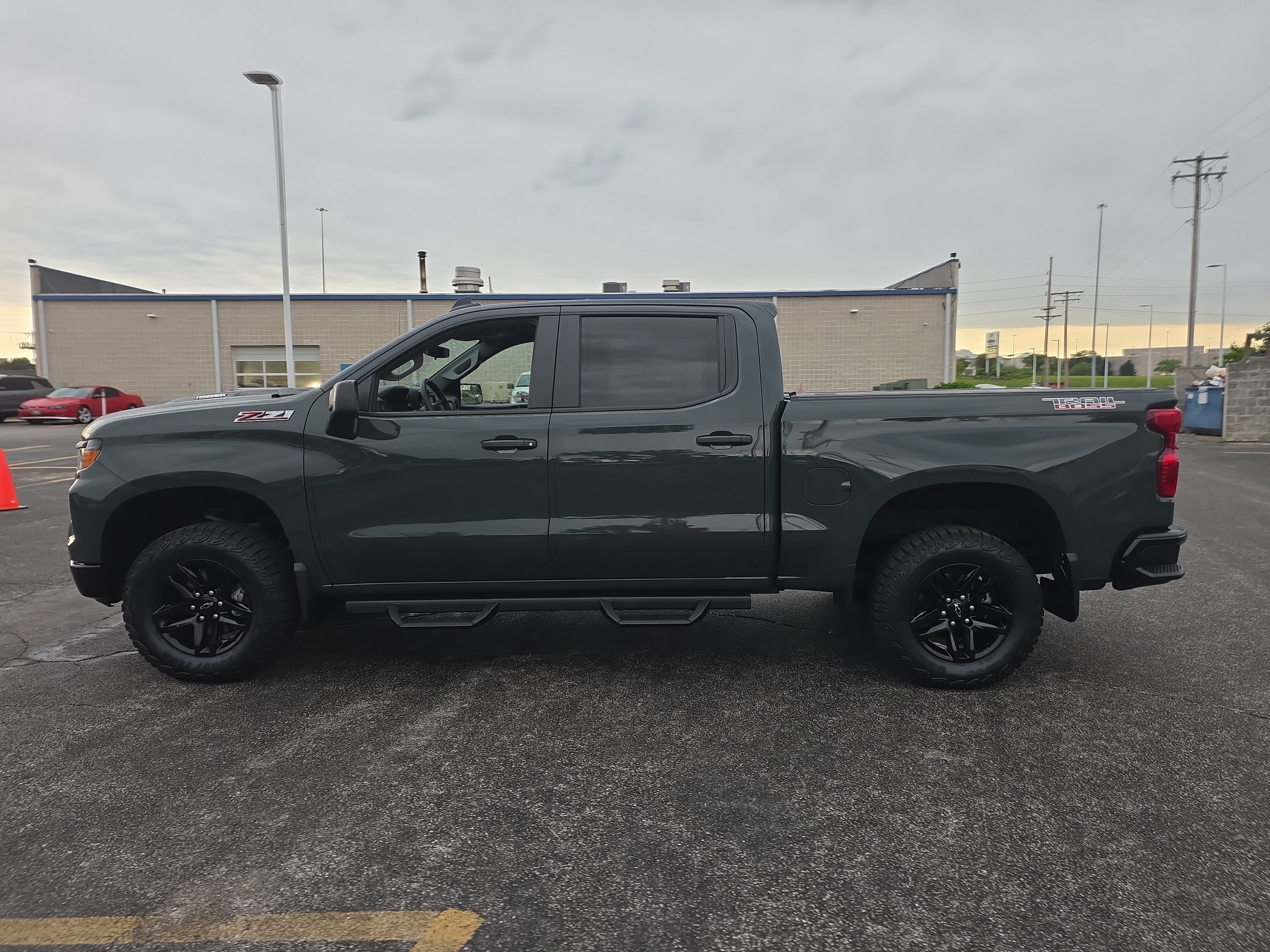 Used 2026 Chevrolet Silverado 1500 Custom Trail Boss AWD/4WD image 6