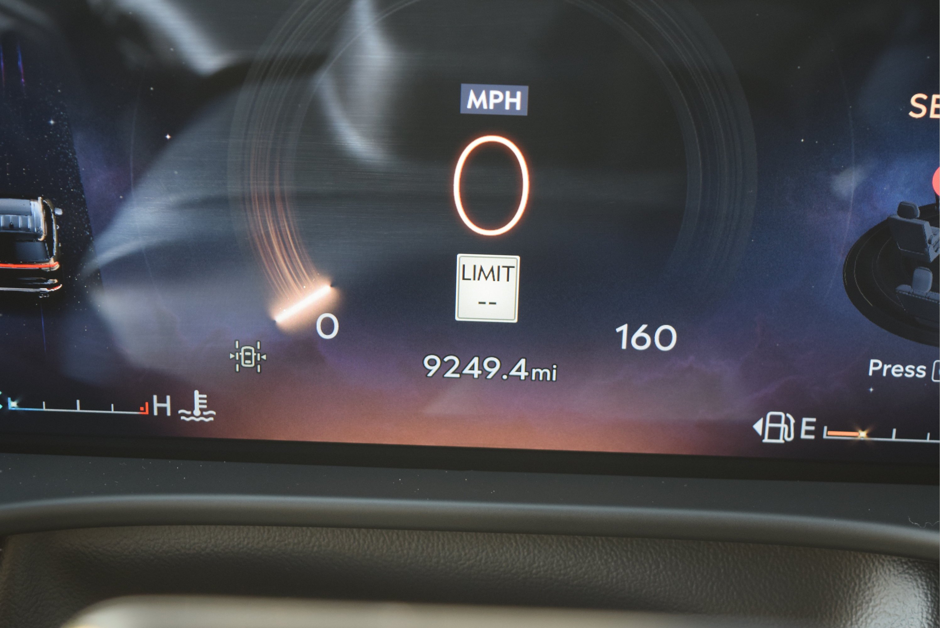 Used 2025 Lincoln Aviator AWD image 14