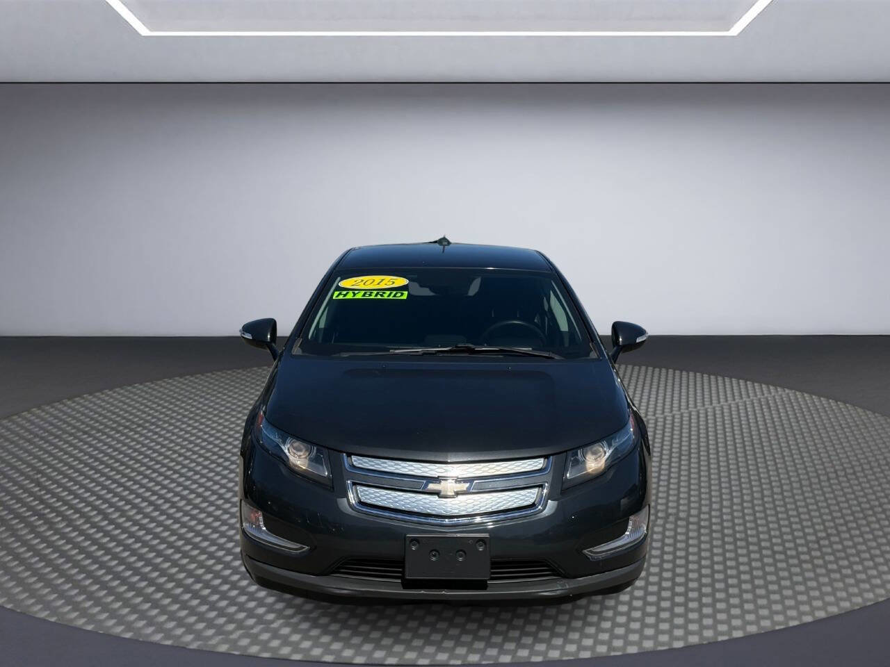 Used 2015 Chevrolet Volt FWD image 2