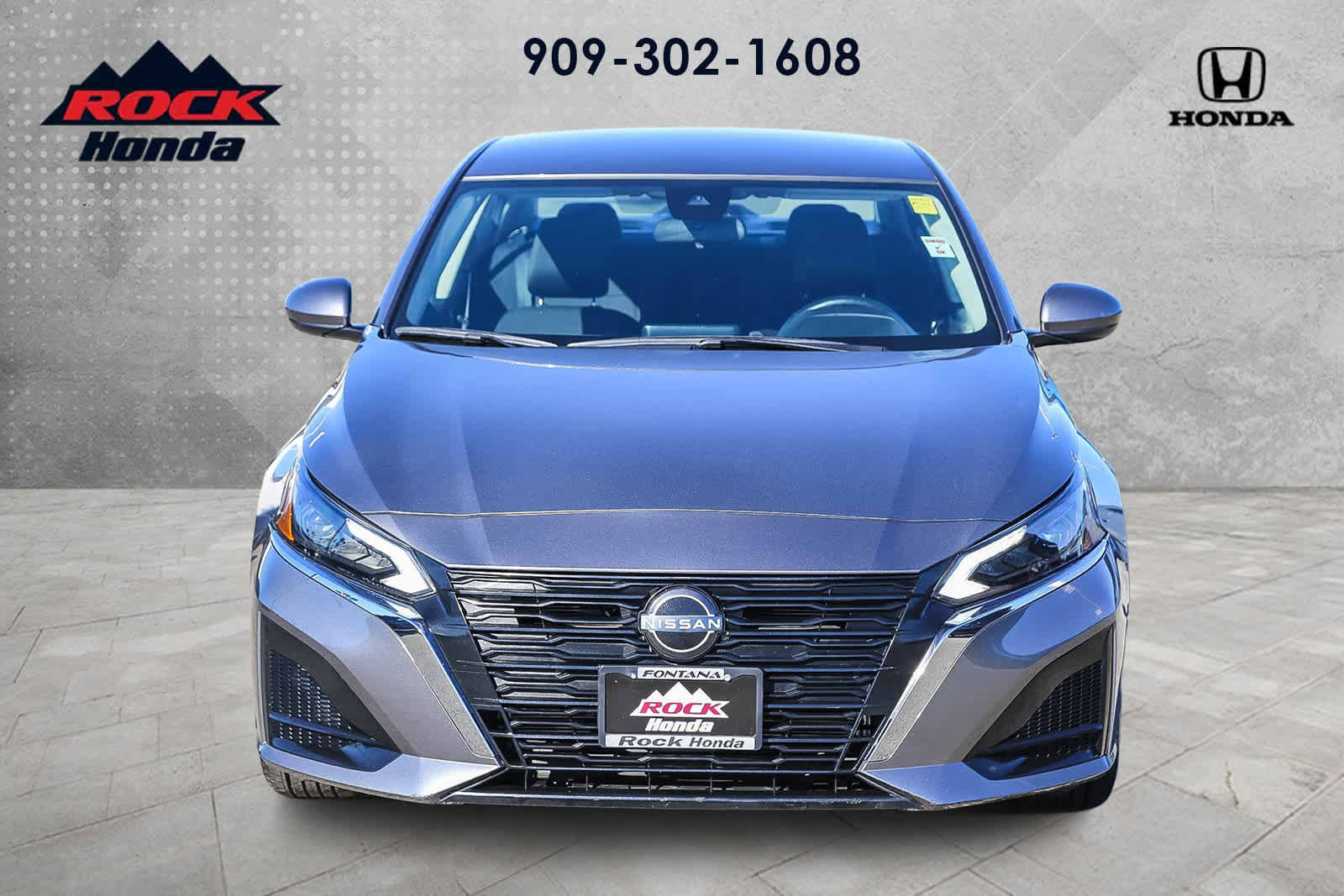 Used 2023 Nissan Altima 2.5 S image 2