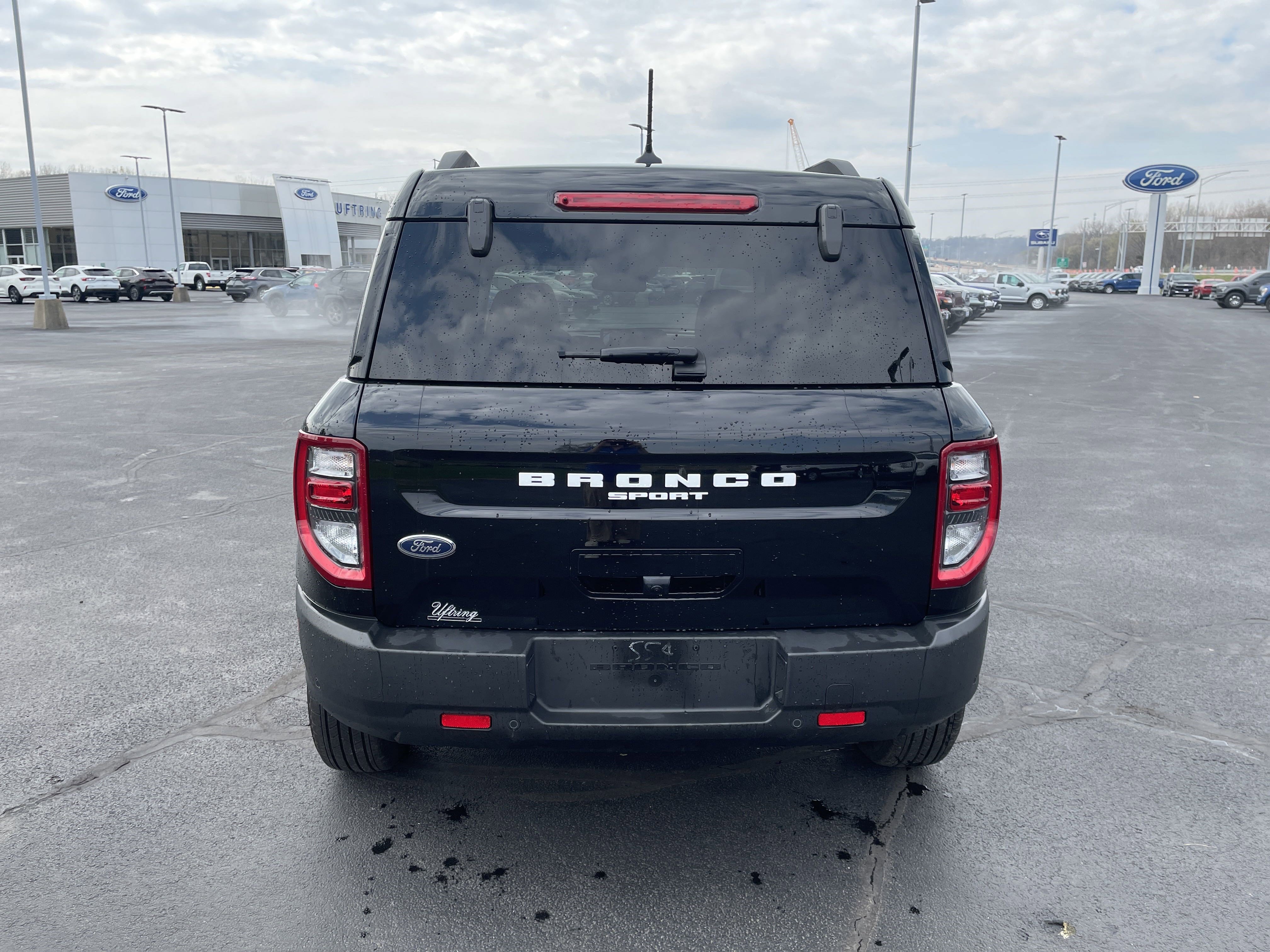 Used 2024 Ford Bronco Sport Outer Banks w/ Tech Package image 4