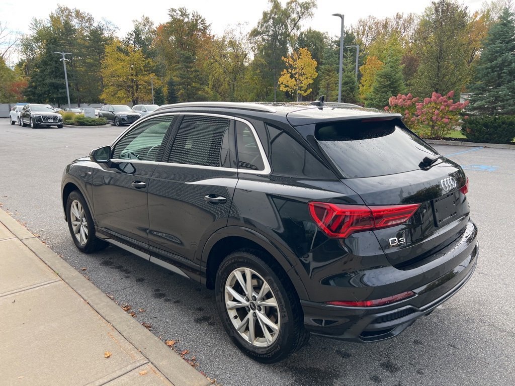 Used 2022 Audi Q3 2.0T Premium Plus w/ Premium Plus Package image 36
