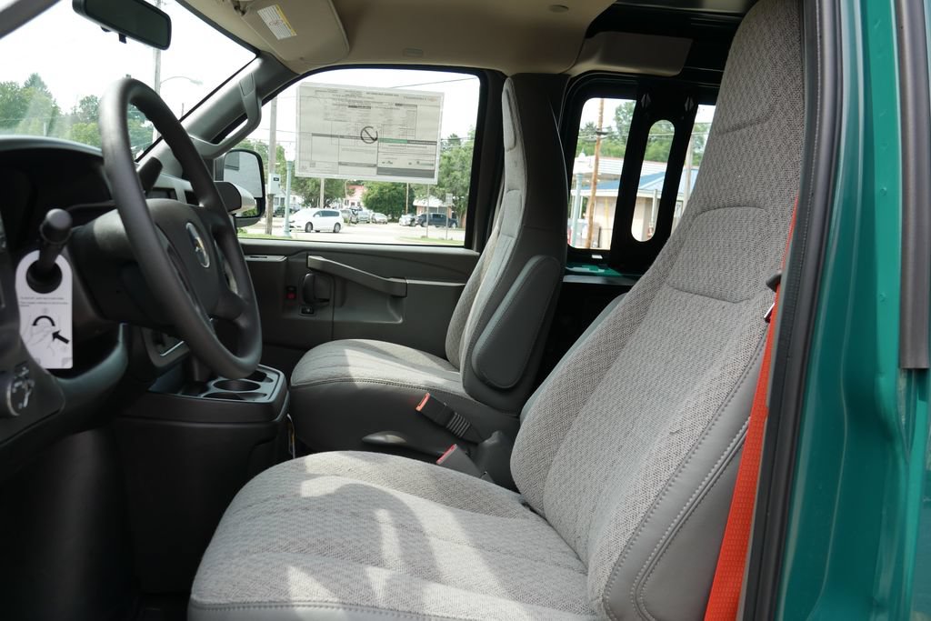 New 2026 Chevrolet Express 3500 w/ Driver Convenience Package RWD image 12