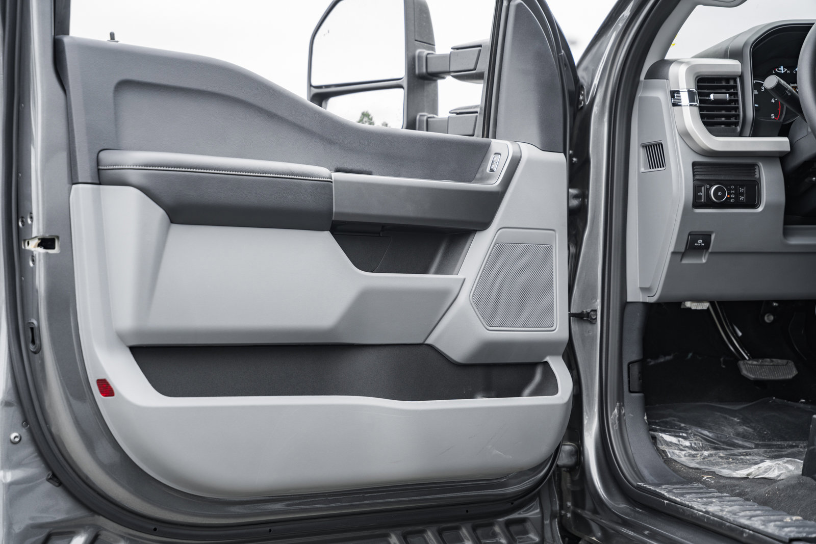 New 2026 Ford F250 XL w/ STX Appearance Package image 40