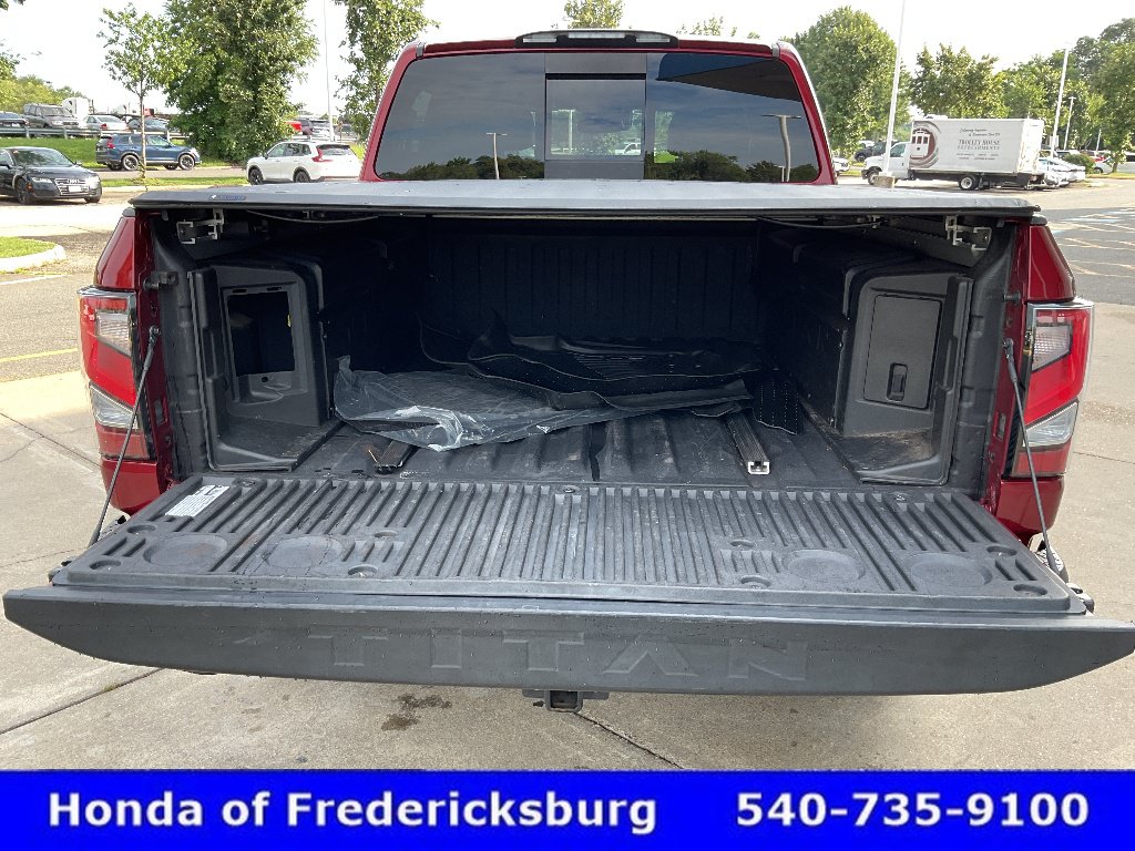 Used 2021 Nissan Titan Platinum Reserve w/ Moonroof Package AWD/4WD image 22