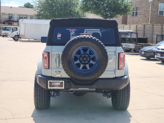 Used 2021 Ford Bronco Outer Banks AWD/4WD image 13
