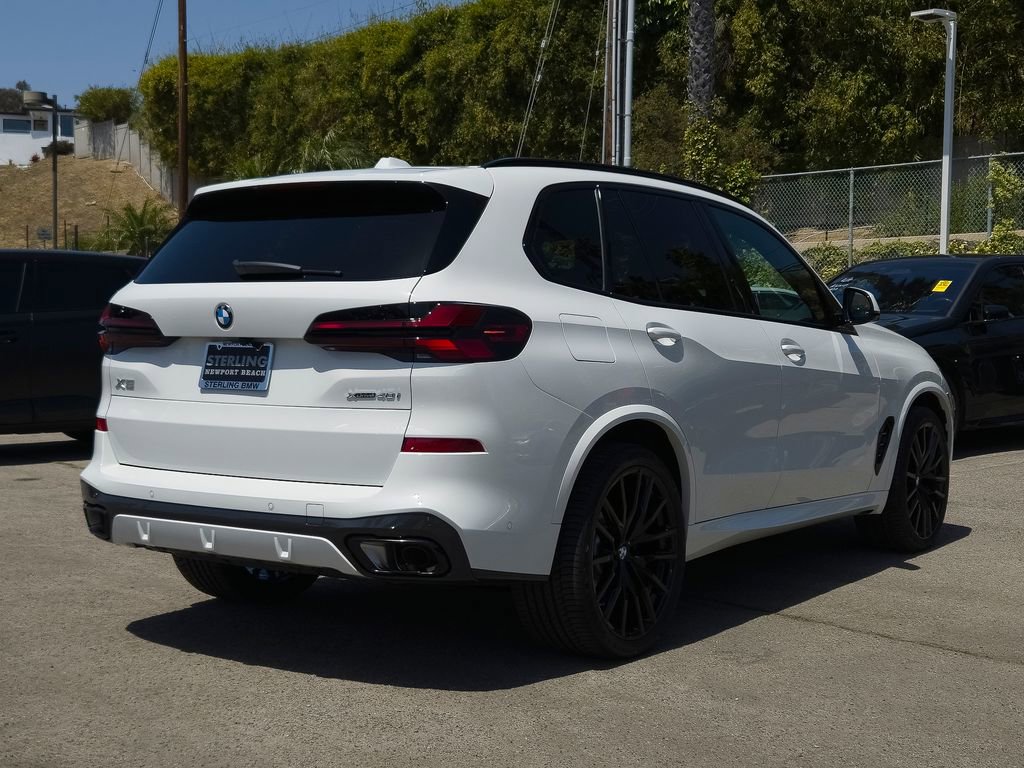 New 2026 BMW X5 xDrive40i w/ M Sport Package AWD/4WD image 18