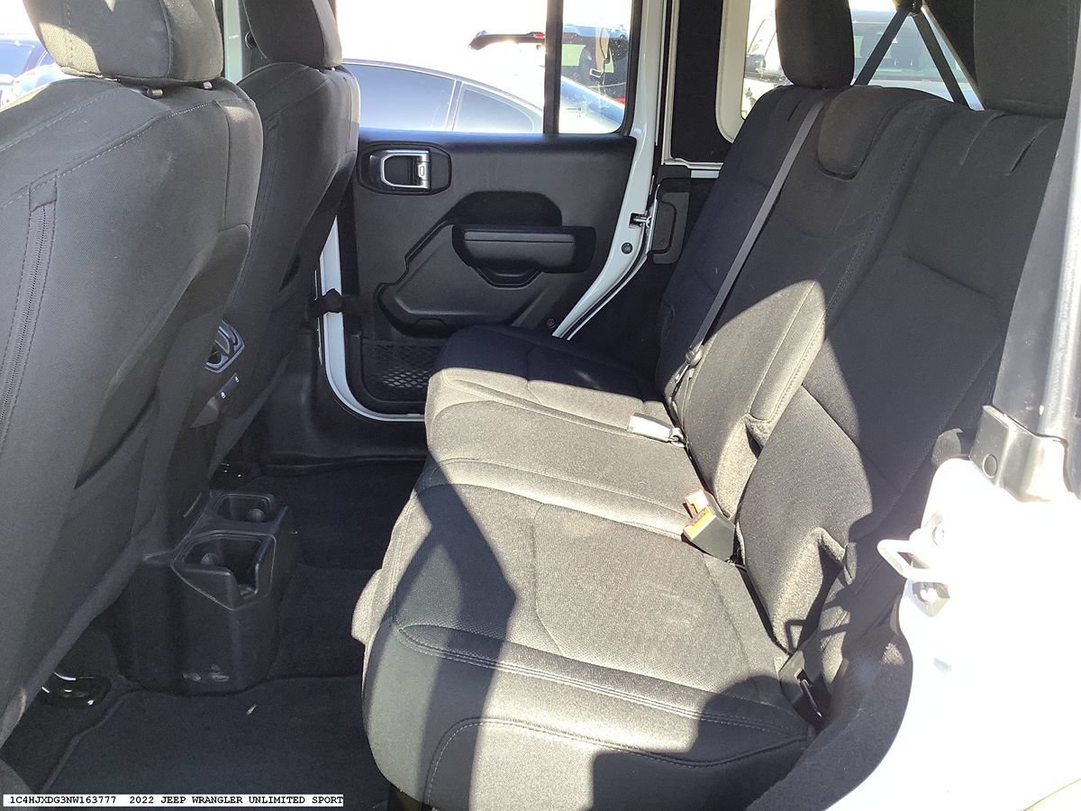 Used 2022 Jeep Wrangler Unlimited Sport AWD/4WD image 14