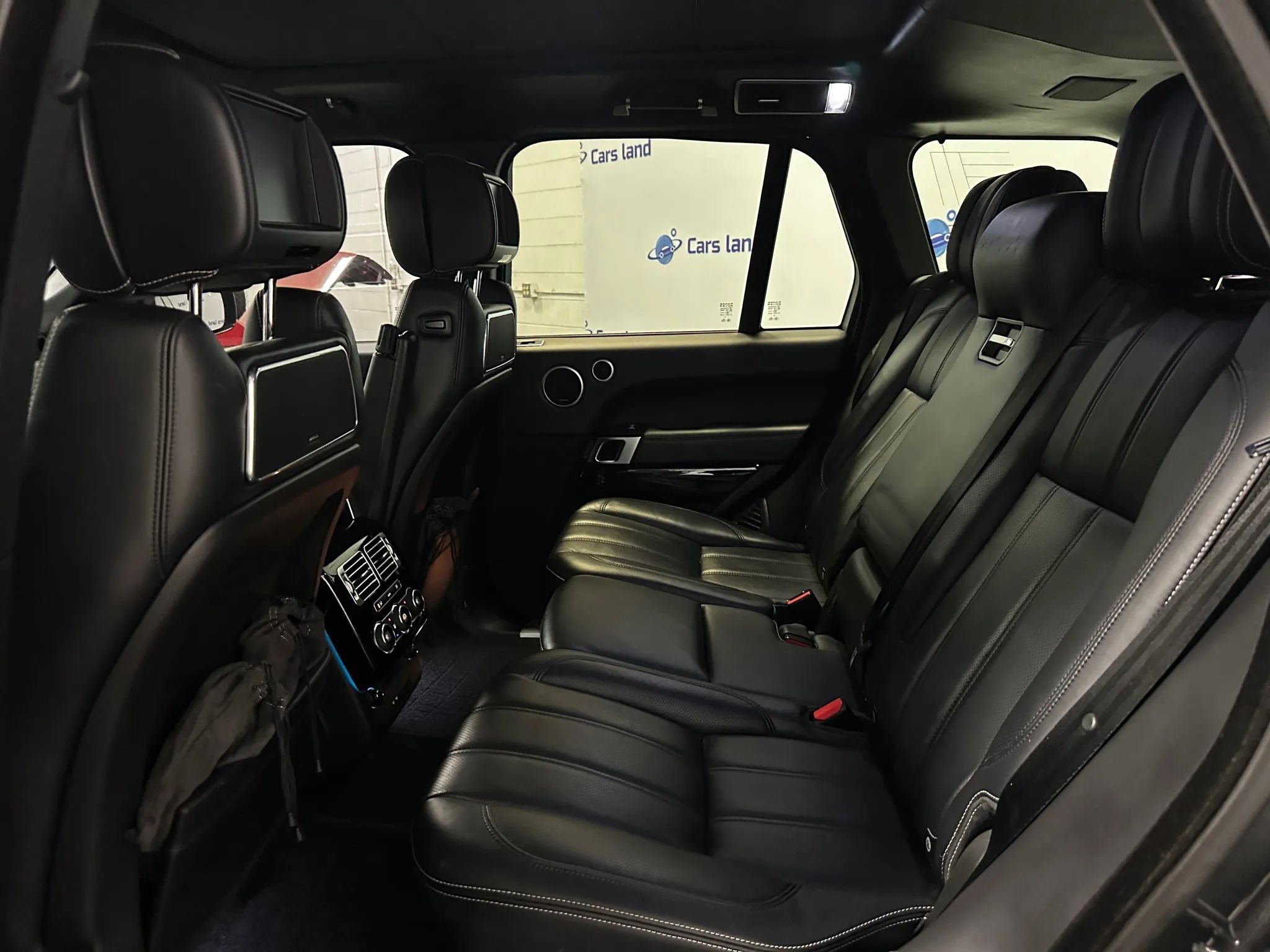 Used 2014 Land Rover Range Rover Autobiography image 15