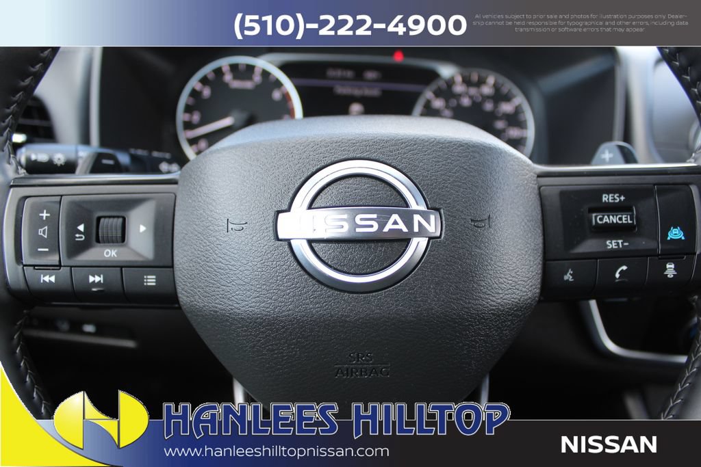 Used 2025 Nissan Rogue SV AWD/4WD image 28