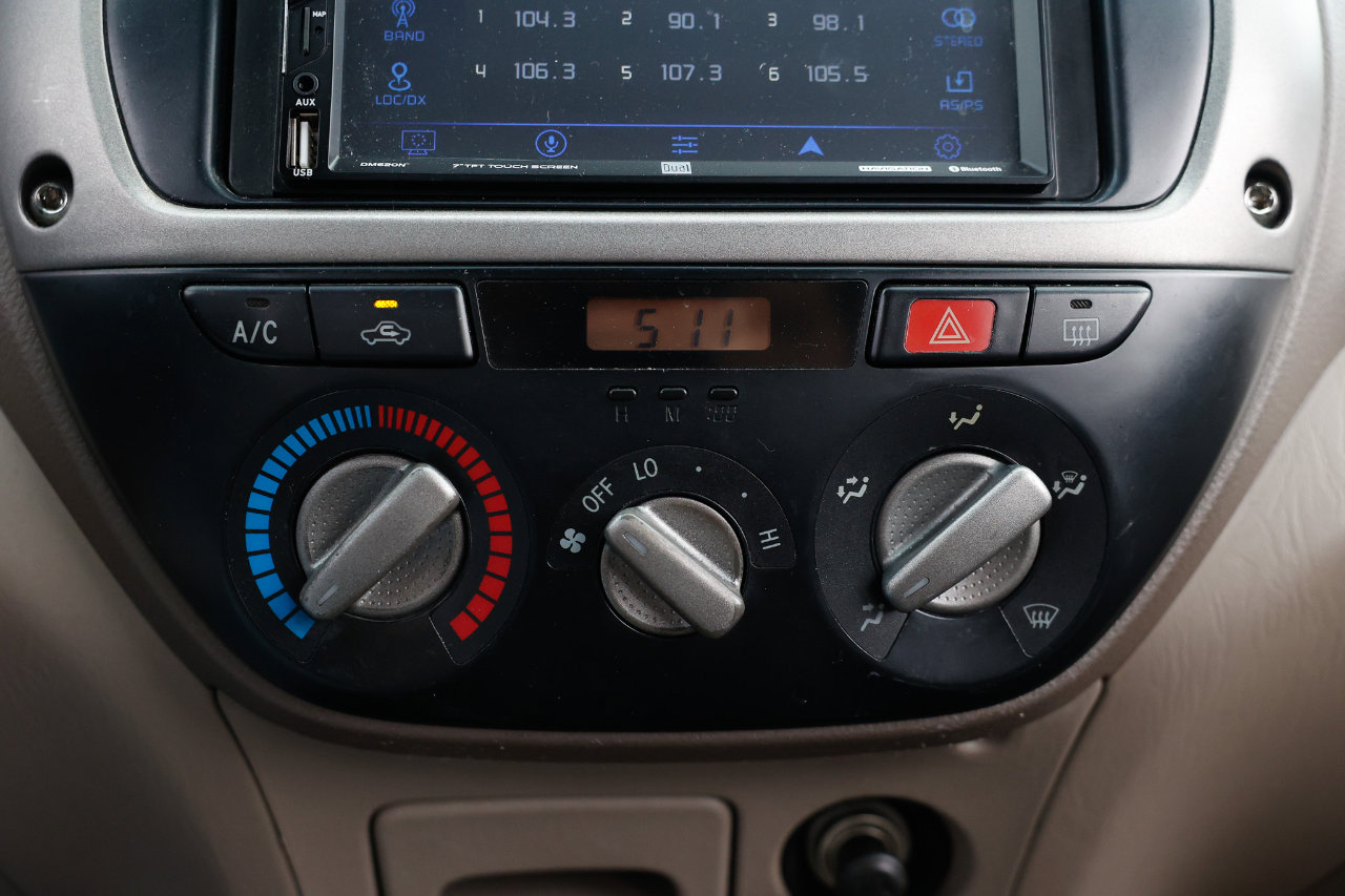 Used 2002 Toyota RAV4 2WD image 26