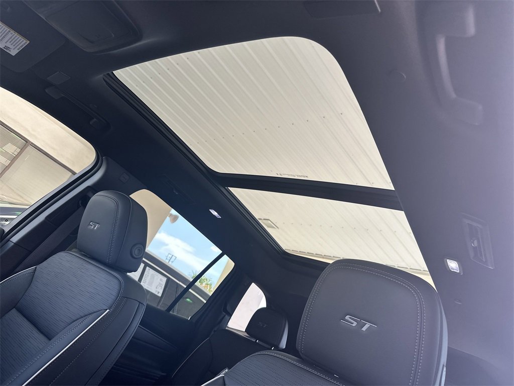 New 2026 Buick Enclave Sport Touring w/ Power Package image 29