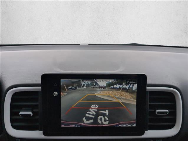 Certified 2023 Hyundai Venue Limited w/ Cargo Package FWD image 13